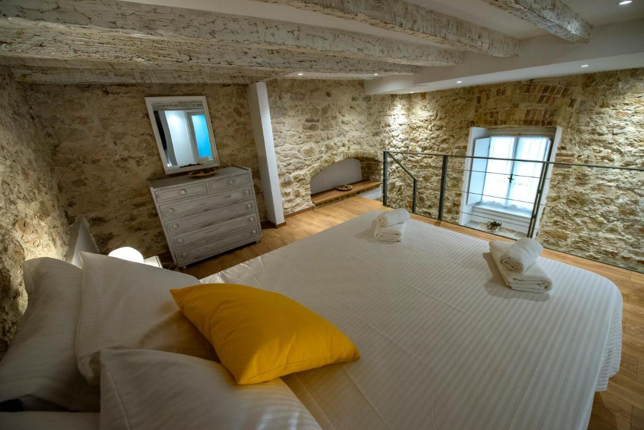Yiasemi Corfu Loft Apartments Ngoại thất bức ảnh